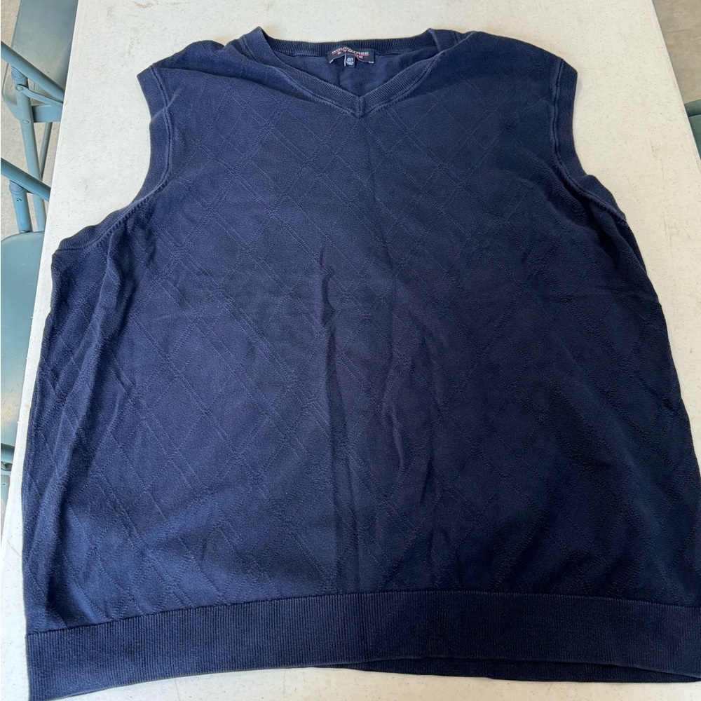 Roundtree & Yorke 4XT Vest Blue